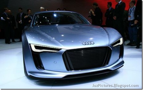 audi-e-tron-detroit-show-car-grille