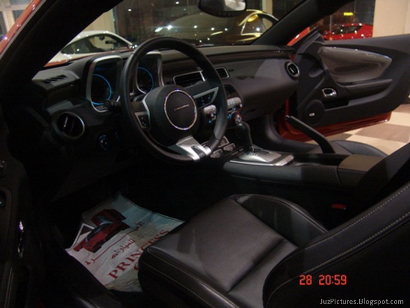 [2010-Chevy-Camaro-SS-Convertible_12[2].jpg]