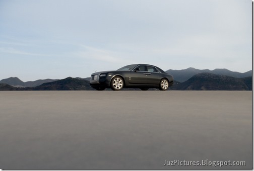 2011-Rolls-Royce-Ghost-5