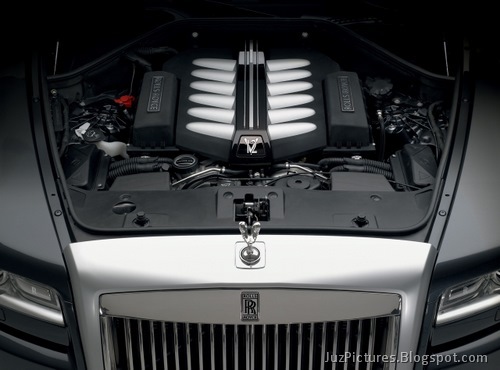 [2011-Rolls-Royce-Ghost-10[2].jpg]