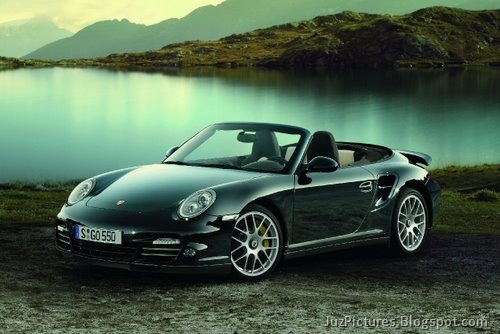 [2011-Porsche-911-Turbo-S-12[3].jpg]