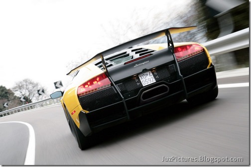 Lamborghini_Murcielago_LP_670-4_SuperVeloce_1