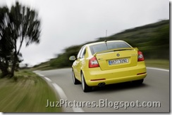 2009-skoda-octavia-rs-rear-left4