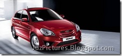 2010-hyundai-accent-front-right