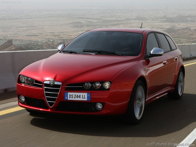 [Alfa Romeo 159 Sportwagon 9[2].jpg]