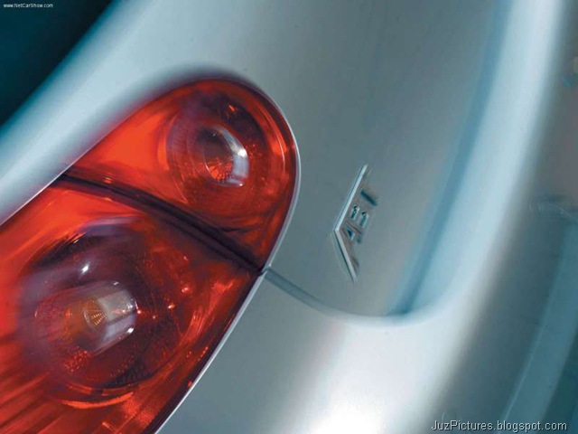 [2005 ABT VW Golf - Front9[2].jpg]