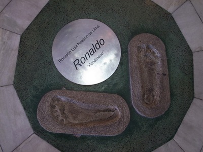 R0010479