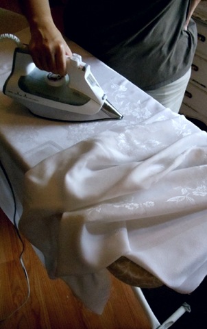 [ironing[9].jpg]