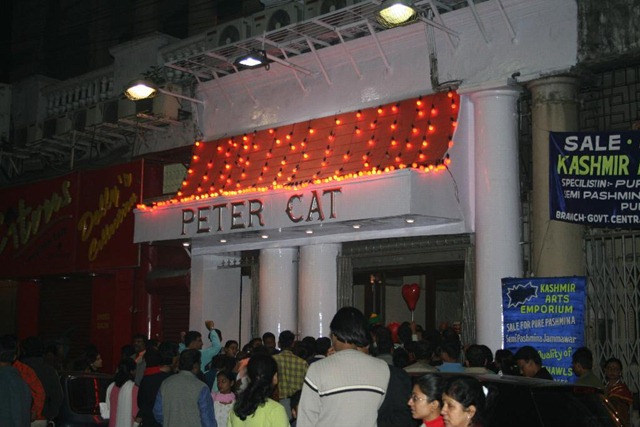 [Peter Cat Entrance[16].jpg]