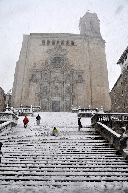 http://picasaweb.google.es/dimas.sc/LaGranNevadaGirona