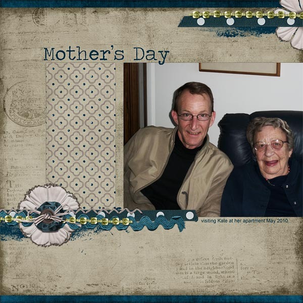 [Kate-mother's-day-2010[5].jpg]
