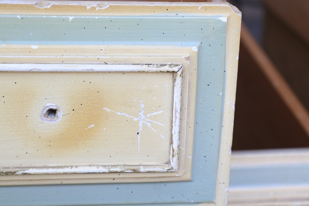 [cleaning, prepping, and sanding antique dresser (25)[5].jpg]