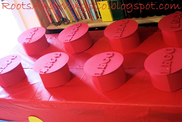 [lego giant lego 2[3].jpg]