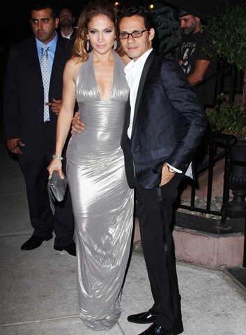 j-lo-niver-02