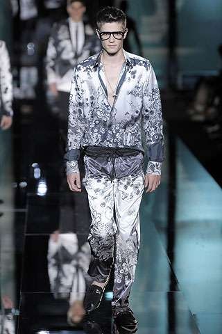dolce gabbana pajamas