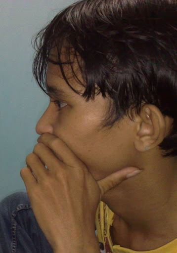 Lagi mikirin Theme