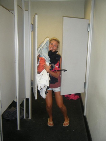 [l_41dbc5f824d3490bb40f1d80cad8f65b[4].jpg]