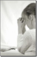 woman-in-prayer