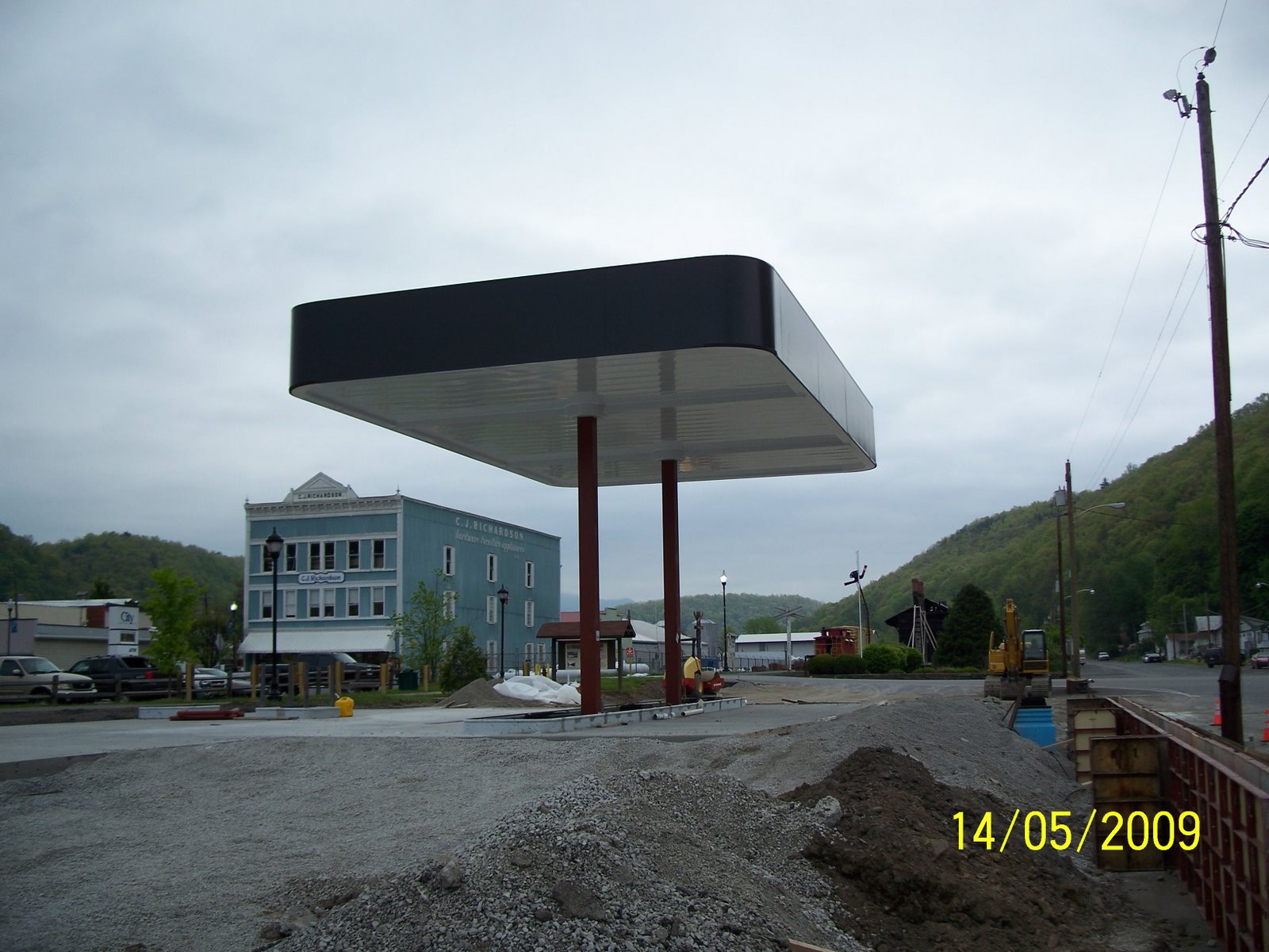 [5-13-09+002.jpg]