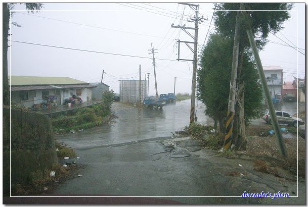 http://lh5.ggpht.com/_oHZKS5XSNYs/SSYdA3aLJeI/AAAAAAAAFHY/ZrCGInG8uBc/s800/R0017037.jpg