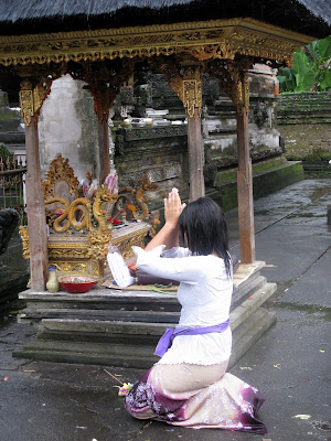 in templu