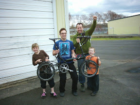 the team that found the bike: Rainey, me (though I didnt do much), Paul, and Torrent