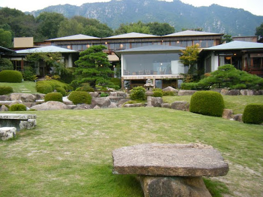http://lh5.ggpht.com/_ogqP-NvBGAQ/TL_oTqtPuAI/AAAAAAAAAc4/382TsBDC5m4/DSCF2980.JPG