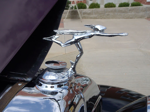 hispano suiza hood ornament