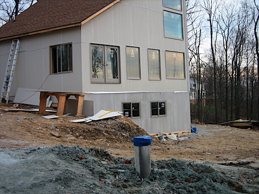 houses with hardipanel board and batten