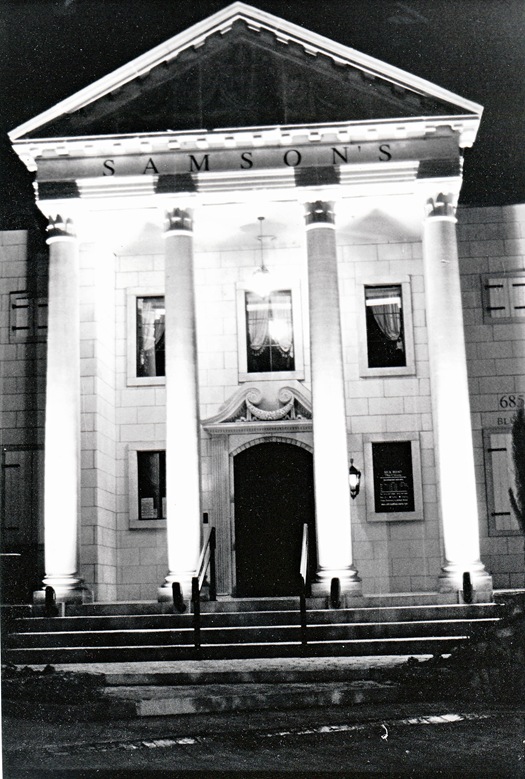 Door9