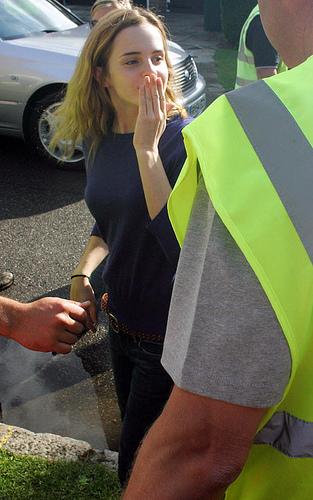 emma flying kiss JPG Summary Emma Watson signs autographs and films a