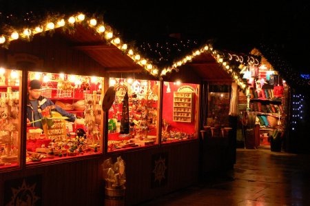 [Traditional German Christmas Market[4].jpg]