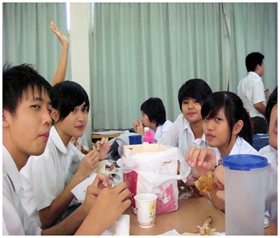 [kfc7[2].jpg]