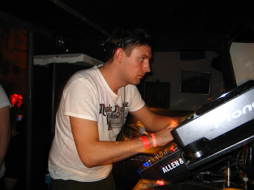 El contenido de esta imagen no esta controlado por Nightclubber