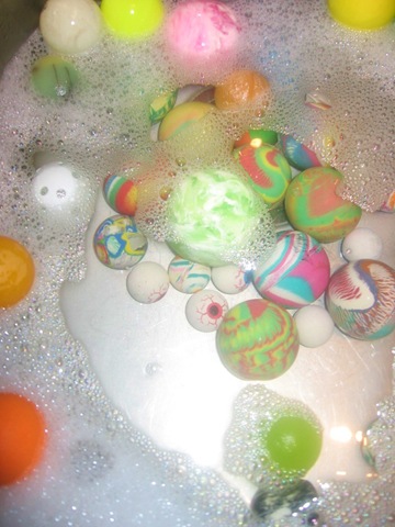[Super Balls 1[4].jpg]