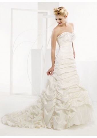 [Kopyas1 top-sell-2011-cheap-white-taffeta-wedding-gown-strapless-sweetheart-neckline-with-asymmetrical-pick-up-skirt-wd-0311[4].jpg]