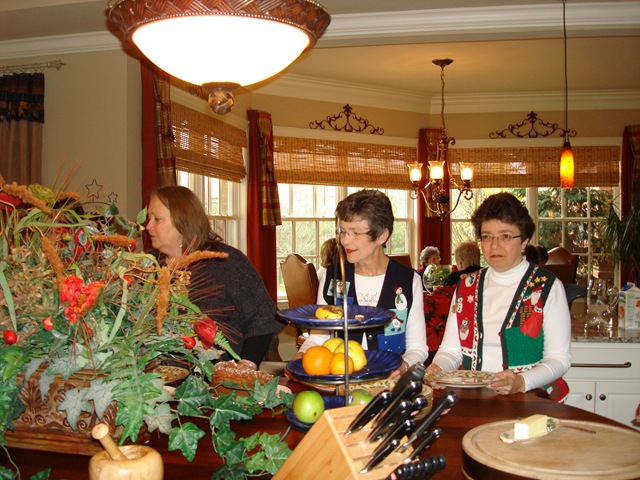 [icu christmas brunch dec 5 09 006[4].jpg]