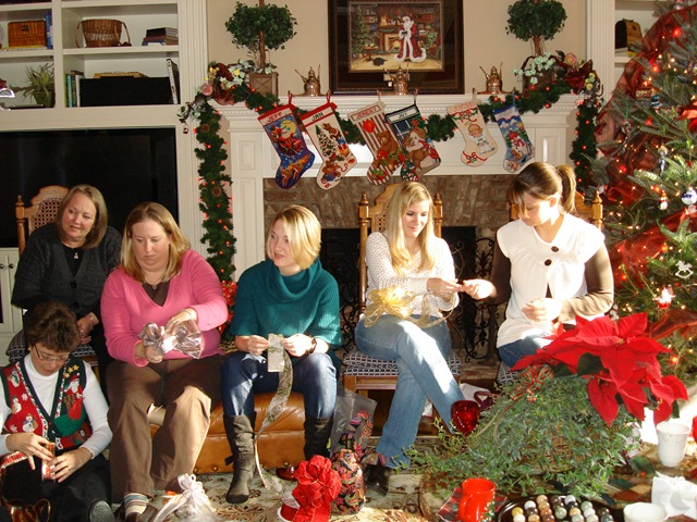 [icu christmas brunch dec 5 09 013[6].jpg]