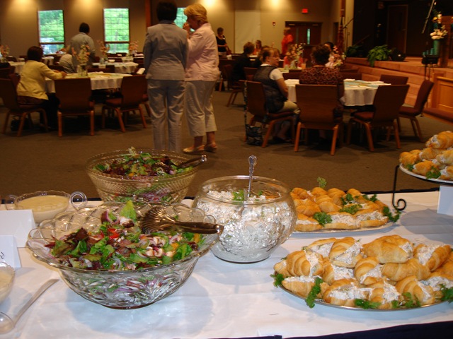 [shelly's 73rd and spring luncheon 2010 026[3].jpg]