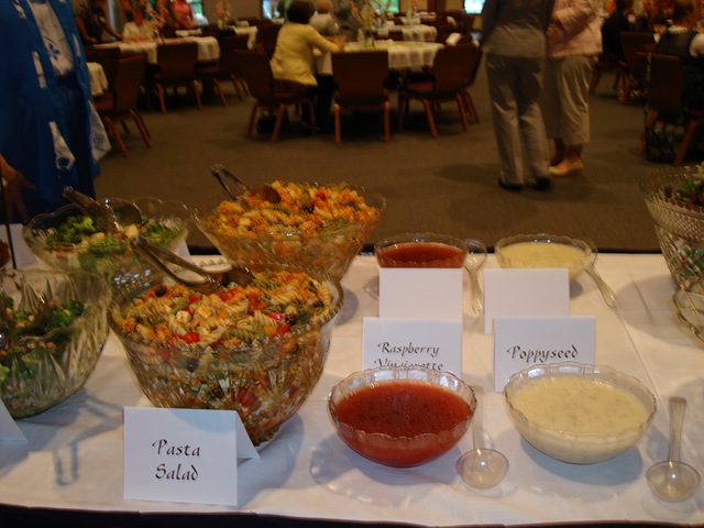 [shelly's 73rd and spring luncheon 2010 027[3].jpg]