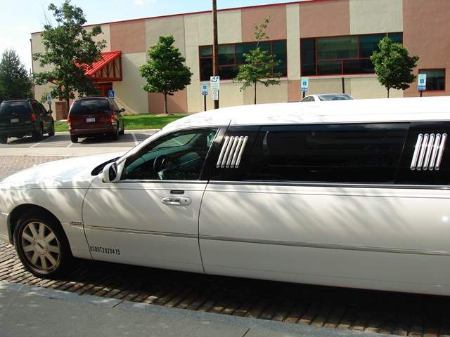 [rahabshideawayjune20100483.jpg]