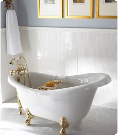 clawfoot_bathtub_2