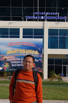 At Wolter Monginsidi Air Port