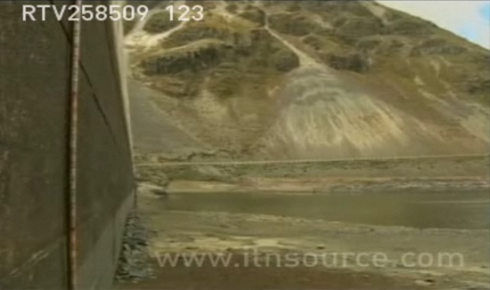 Milluni Dam, Bolivia.  12 February 2009. Reuters