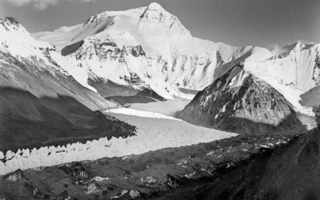 The 1921 photograph taken by George Mallory of the Rongbuk Glacier and the northern slope of Mount Everest in the distance, Tibet Autonomous Region. Photo: AFP / GETTY IMAGES