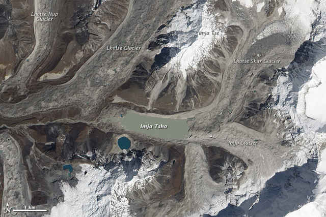 On October 4, 2010, the Advanced Land Imager (ALI) on NASA&rsquo;s Earth Observing-1 (EO-1) satellite captured this natural-color image of Imja Tsho glacial lake and surrounding glaciers. NASA Earth Observatory image created by Jesse Allen, using EO-1 ALI data provided courtesy of the NASA EO-1 team