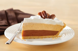 [Triple-Layer-Pumpkin-Spice-Pie-54294[5].jpg]