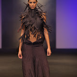 presentace nastavení 1 sec. PODZIM - ČARODĚJNICE finále Top Styl Designer 2006 UNIVERSE VERSE UNI -střih bezezbytku - společenský oděv