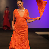 presentace nastavení 1 sec. LÉTO- NYMFY finále Top Styl Designer 2006 UNIVERSE VERSE UNI -střih bezezbytku - společenský oděv
