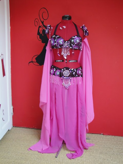A vendre costume de danse orientale violet ==VENDU==
